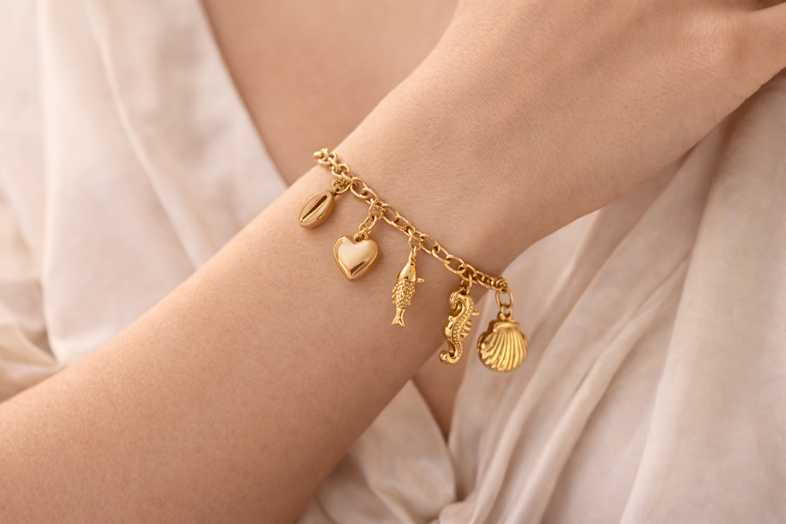 Ocean Charm Bracelet – Gold