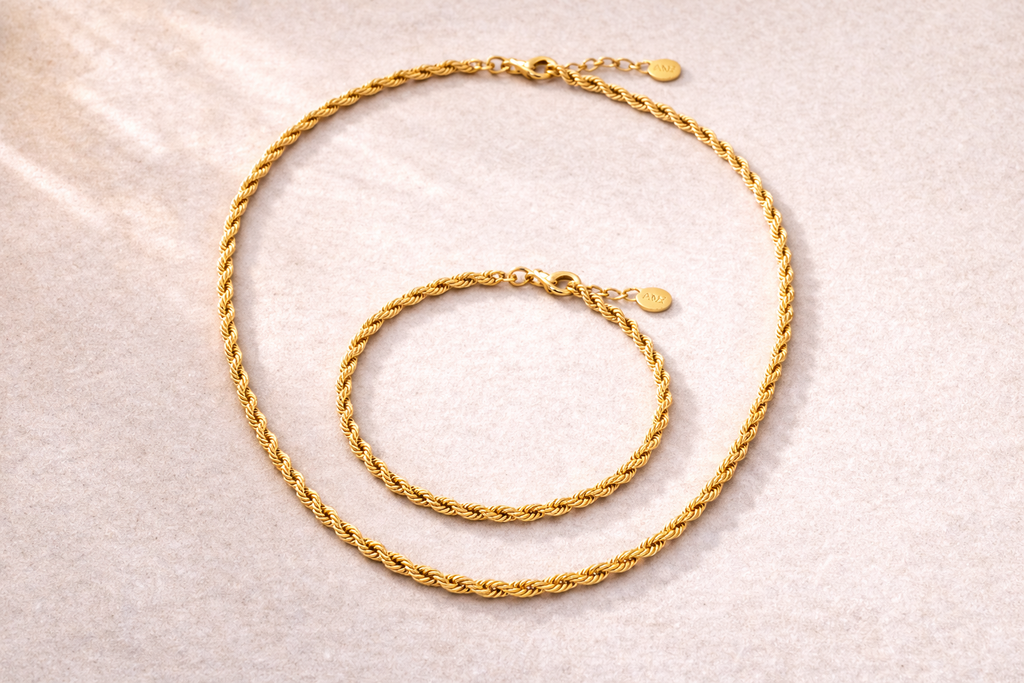 Class Gold Bracelet
